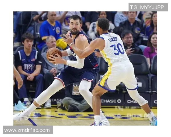 勇士与快船近期交锋胜率分析及未来比赛展望 勇士与快船近期交锋胜率分析及未来比赛展望